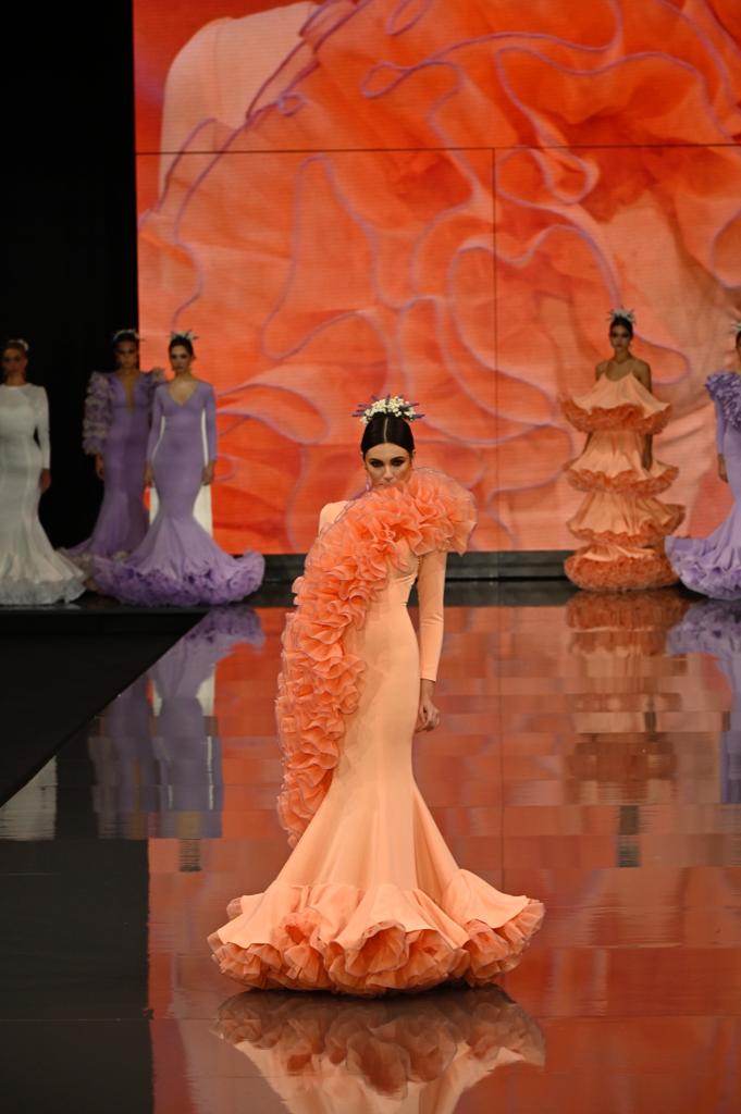 Las flamencas de Gema desfilan en la pasarela Tío Pepe de Jerez. Colección 'Renacer'.