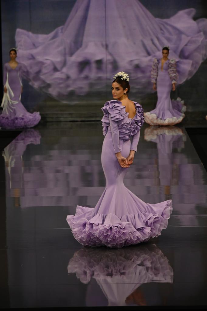 Las flamencas de Gema desfilan en la pasarela Tío Pepe de Jerez. Colección 'Renacer'.