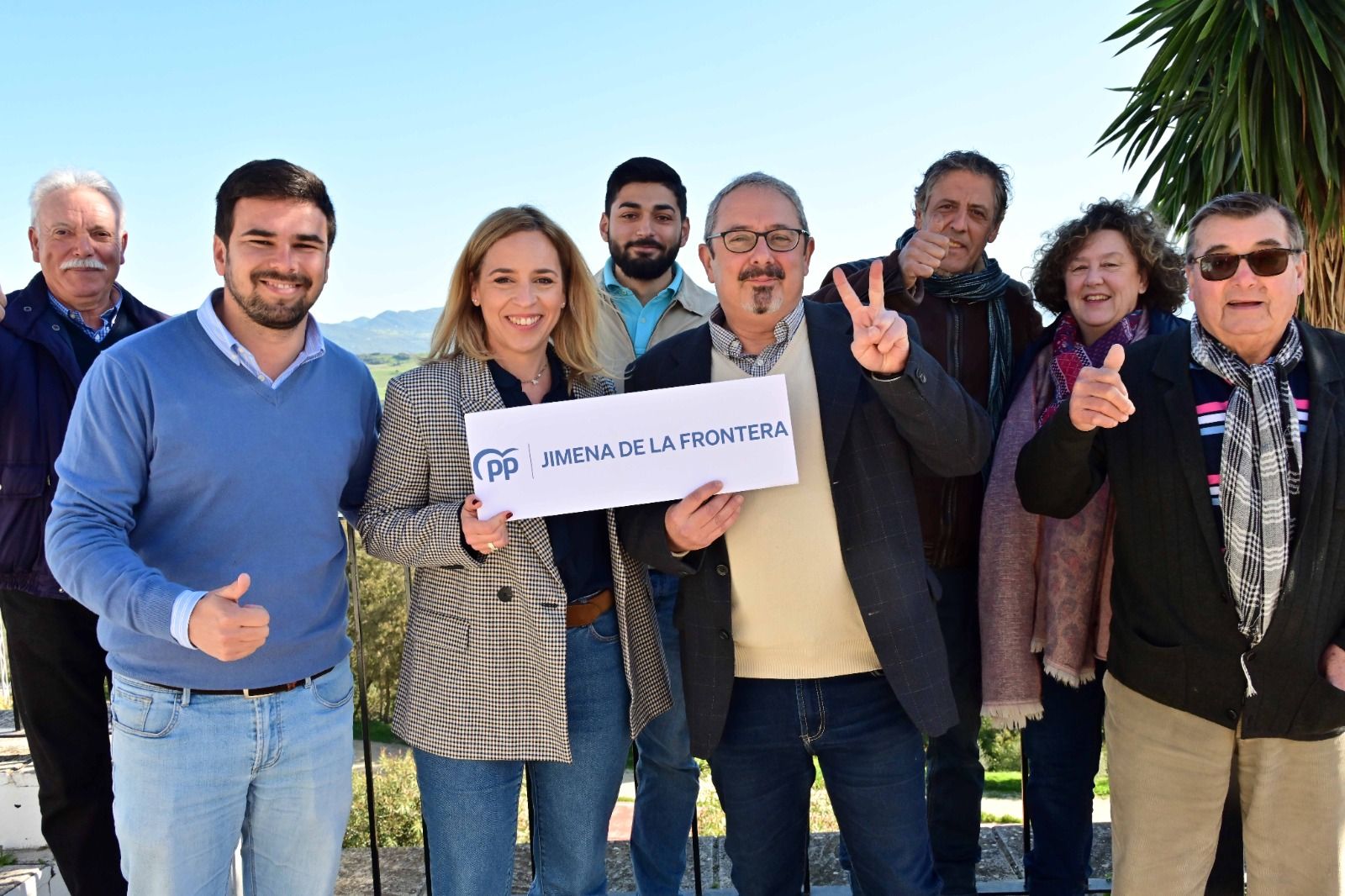 El PP presenta a Pedro Corbacho como candidato a la Alcaldía de Jimena en las elecciones municipales.