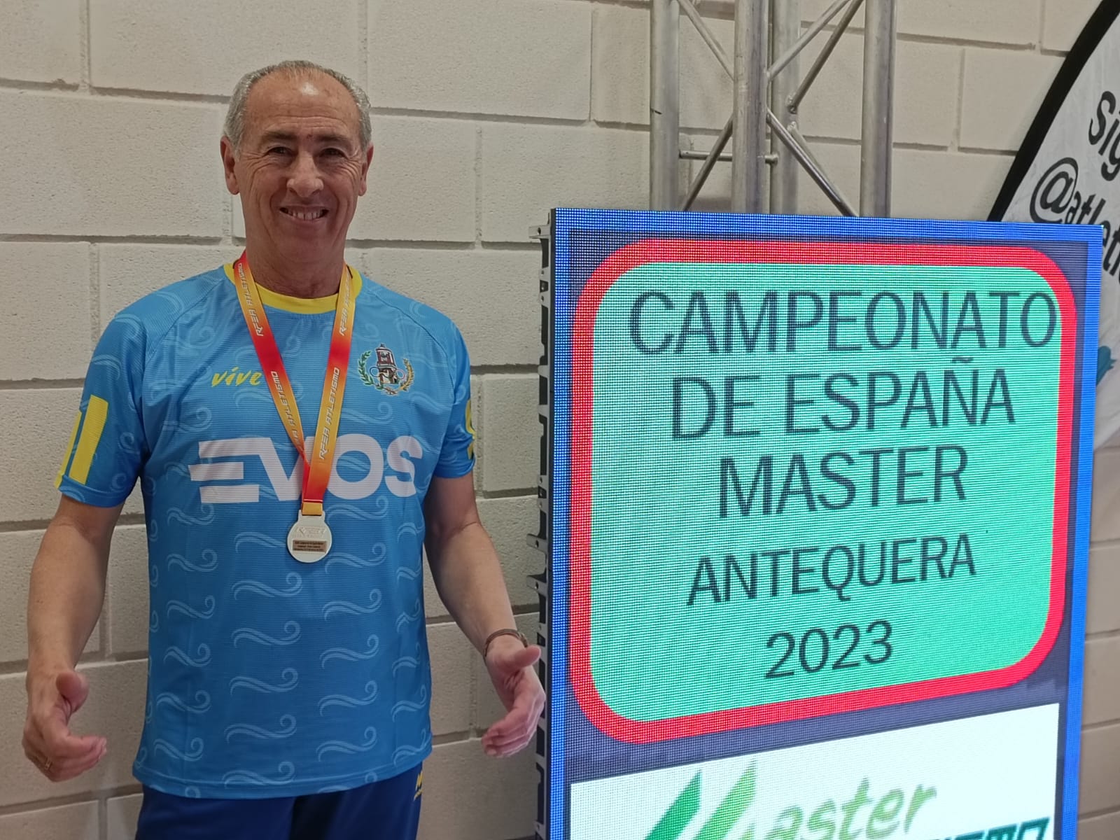 Jorge Páez, del CA Bahía de Algeciras, campeón de España Máster en Longitud
