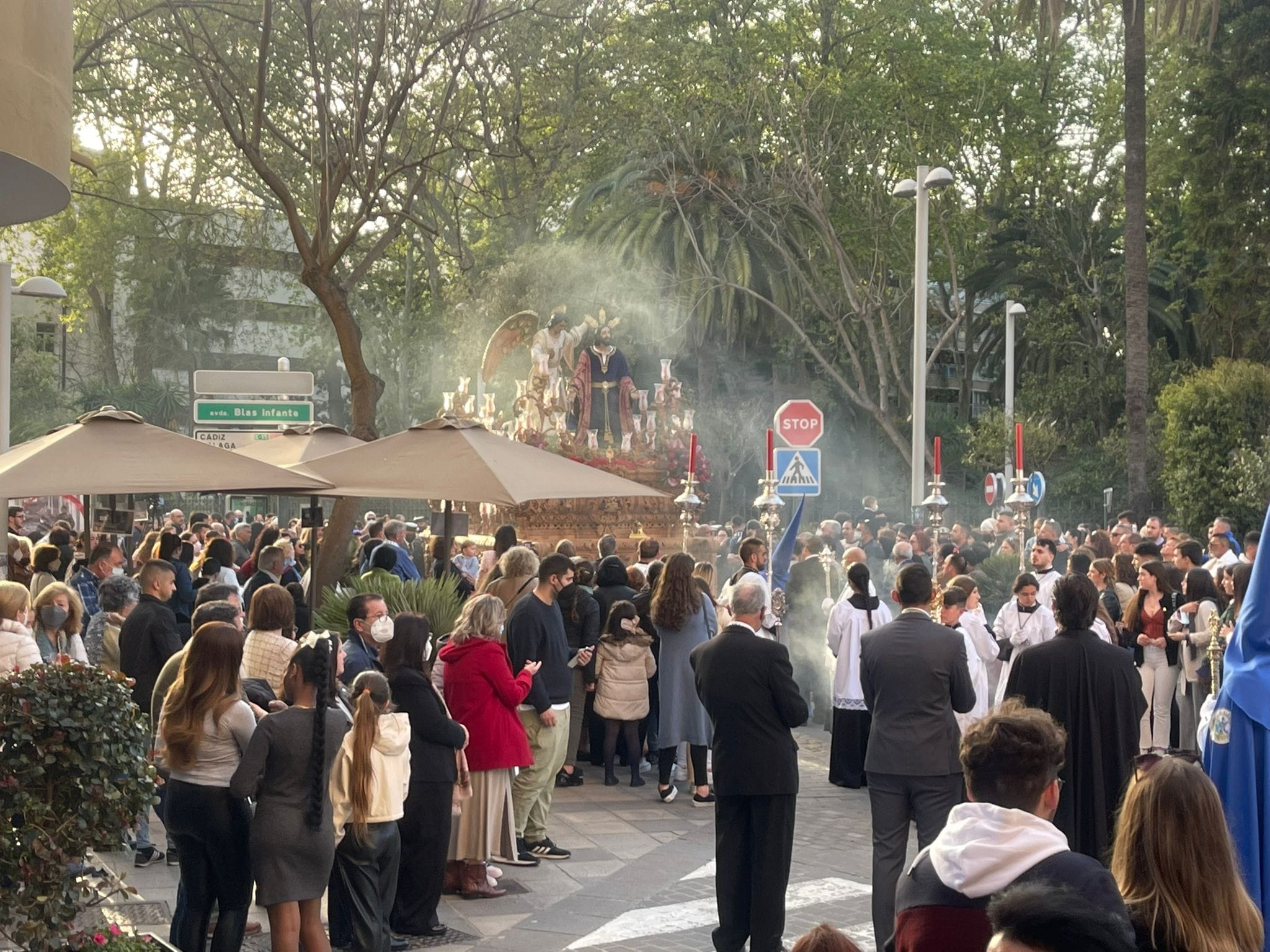 La Oración en el Huerto a su paso por el Parque María Cristina.