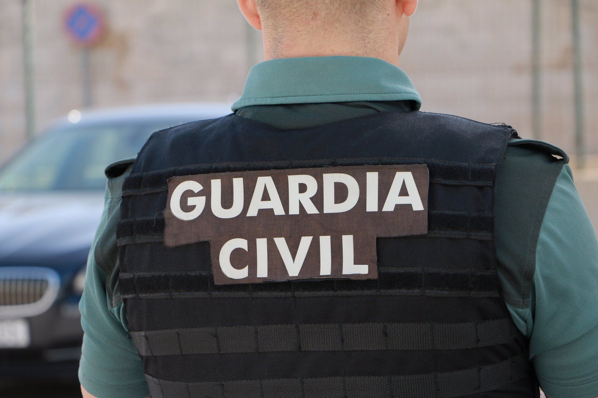 La Guardia Civil amplía su investigación sobre el 'caso Cuarteles' a un tercer mando.