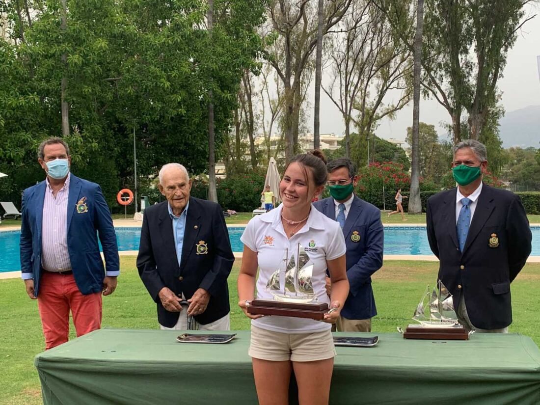 GOLF-110721-Julia-Sanchez-Morales-Campeona