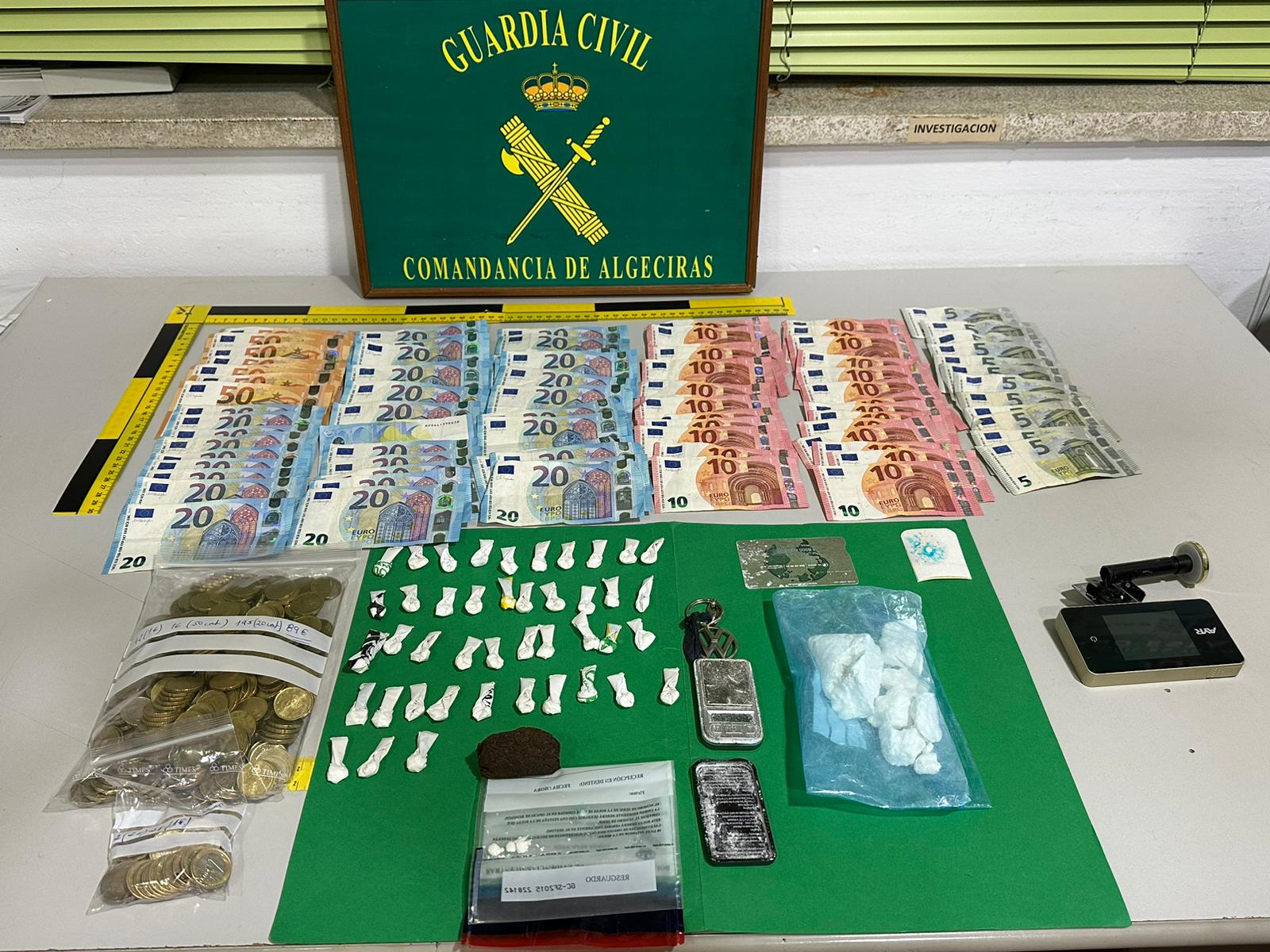 La Guardia Civil desactiva un punto de venta de droga en San Roque.
