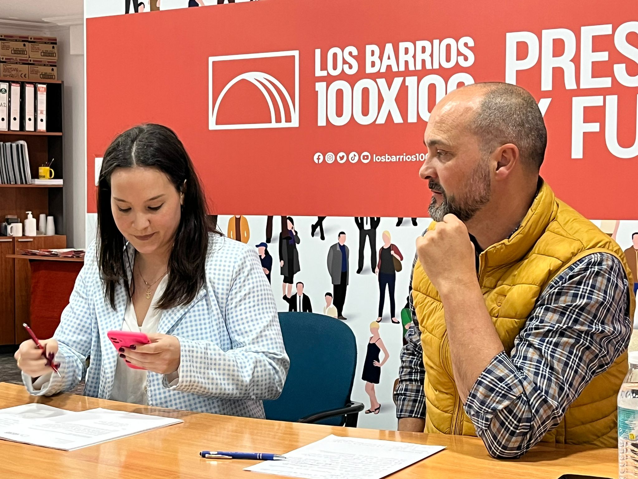 Los Barrios 100x100 aprueba su lista electoral para las próximas elecciones