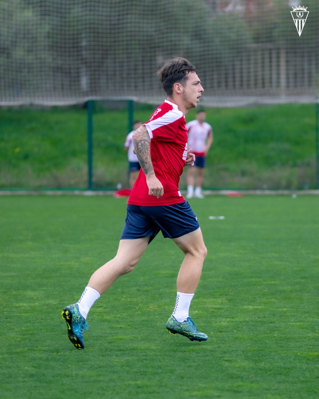 Álvaro Romero, 10 goles, el arma ofensiva ante los de la Mezquita. FOTO: ACF