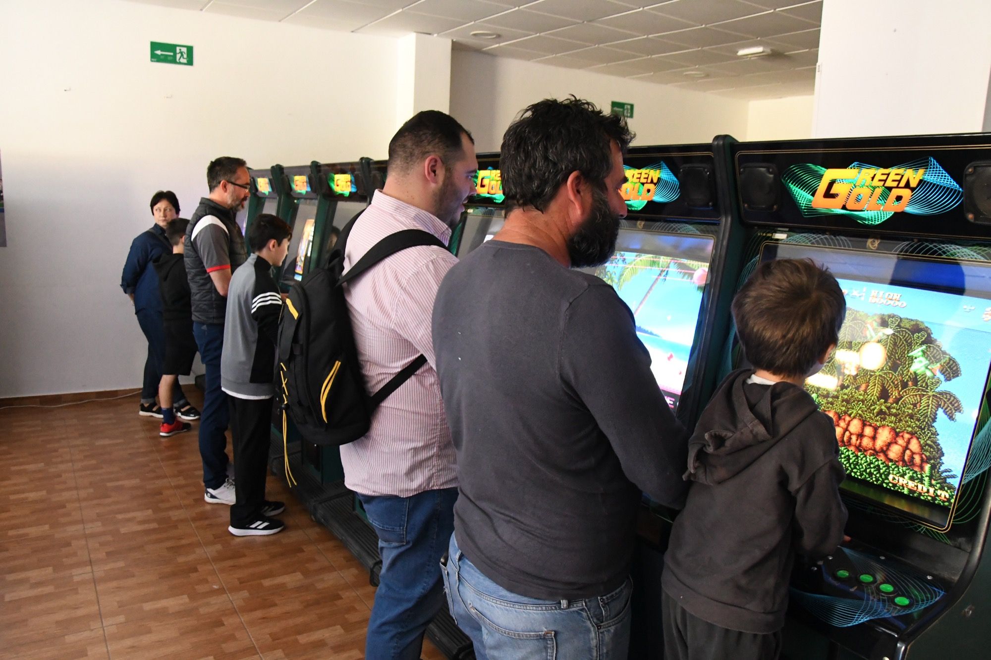 El Valle del Guadiaro acoge a más de 20 máquinas recreativas de videojuegos de los años 80 y 90