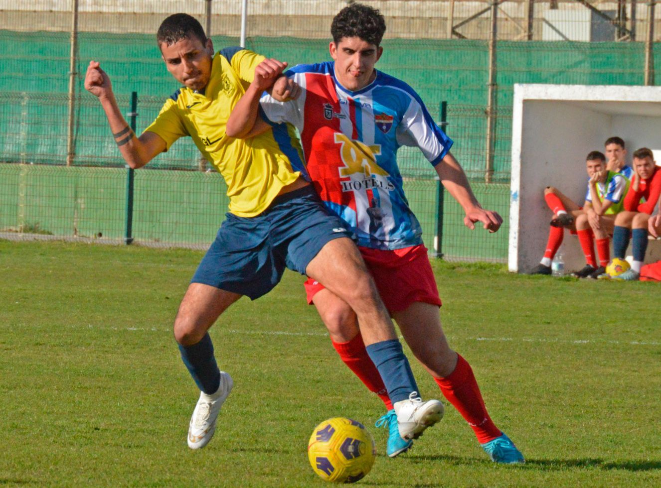 Un lance del UD Tarifa-Recreativo Bahía de Algeciras/Foto: Macu Hoyos