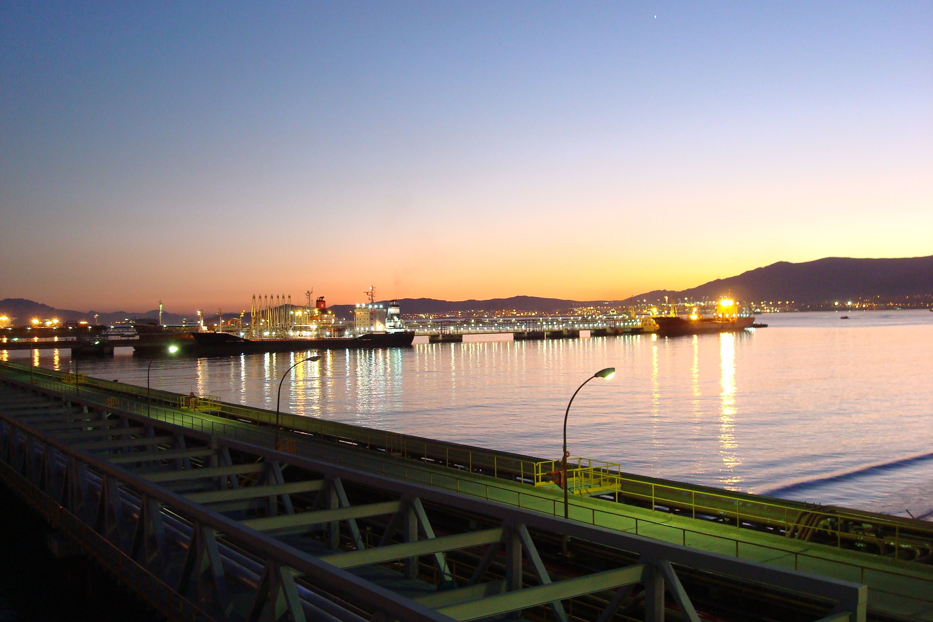 Terminal marítima del Parque Energético de Cepsa, cuya certificación se ha renovado.