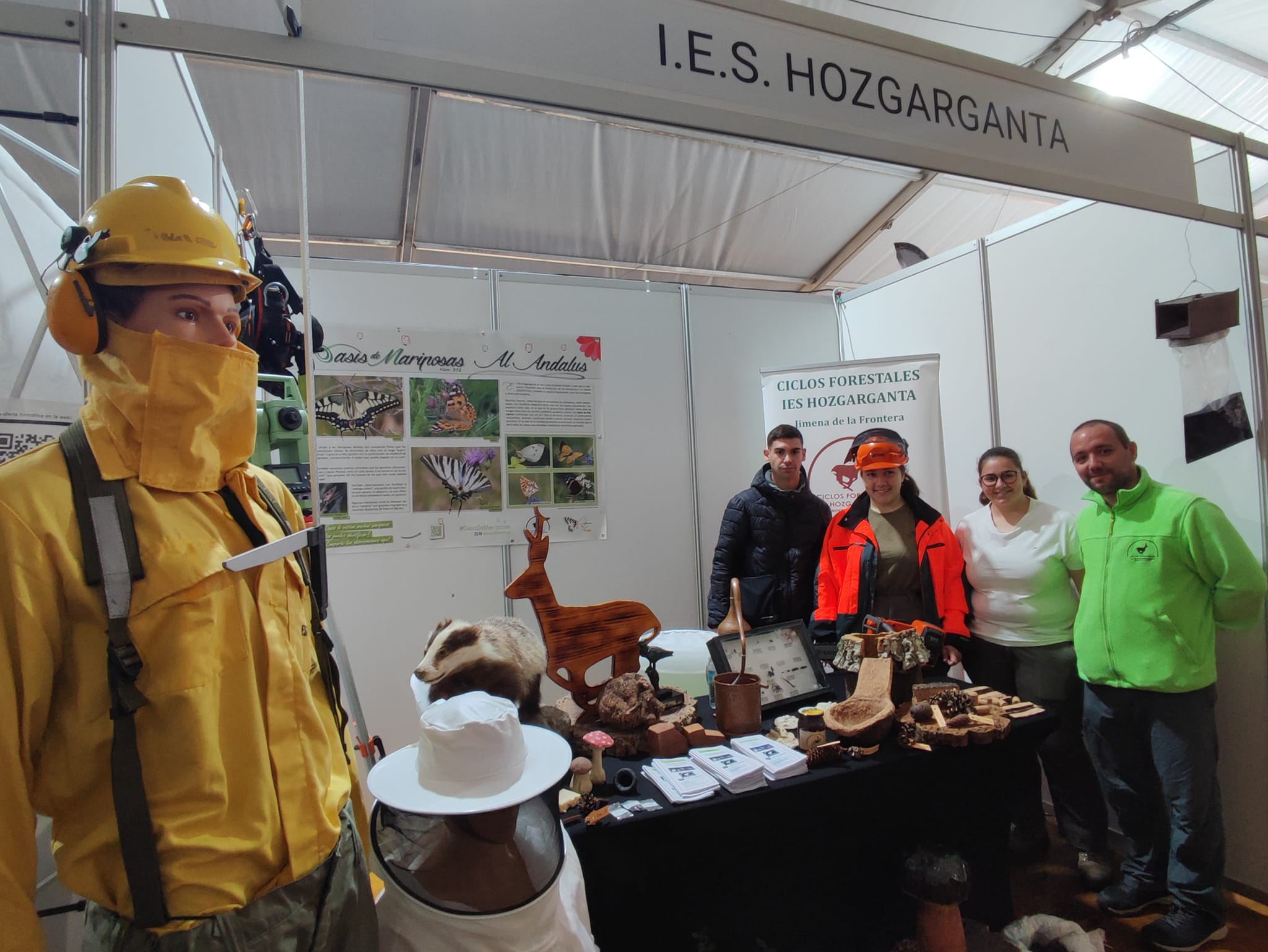 El VII Salón del Estudiante de San Roque abre sus puertas con más de 40 entidades participantes.