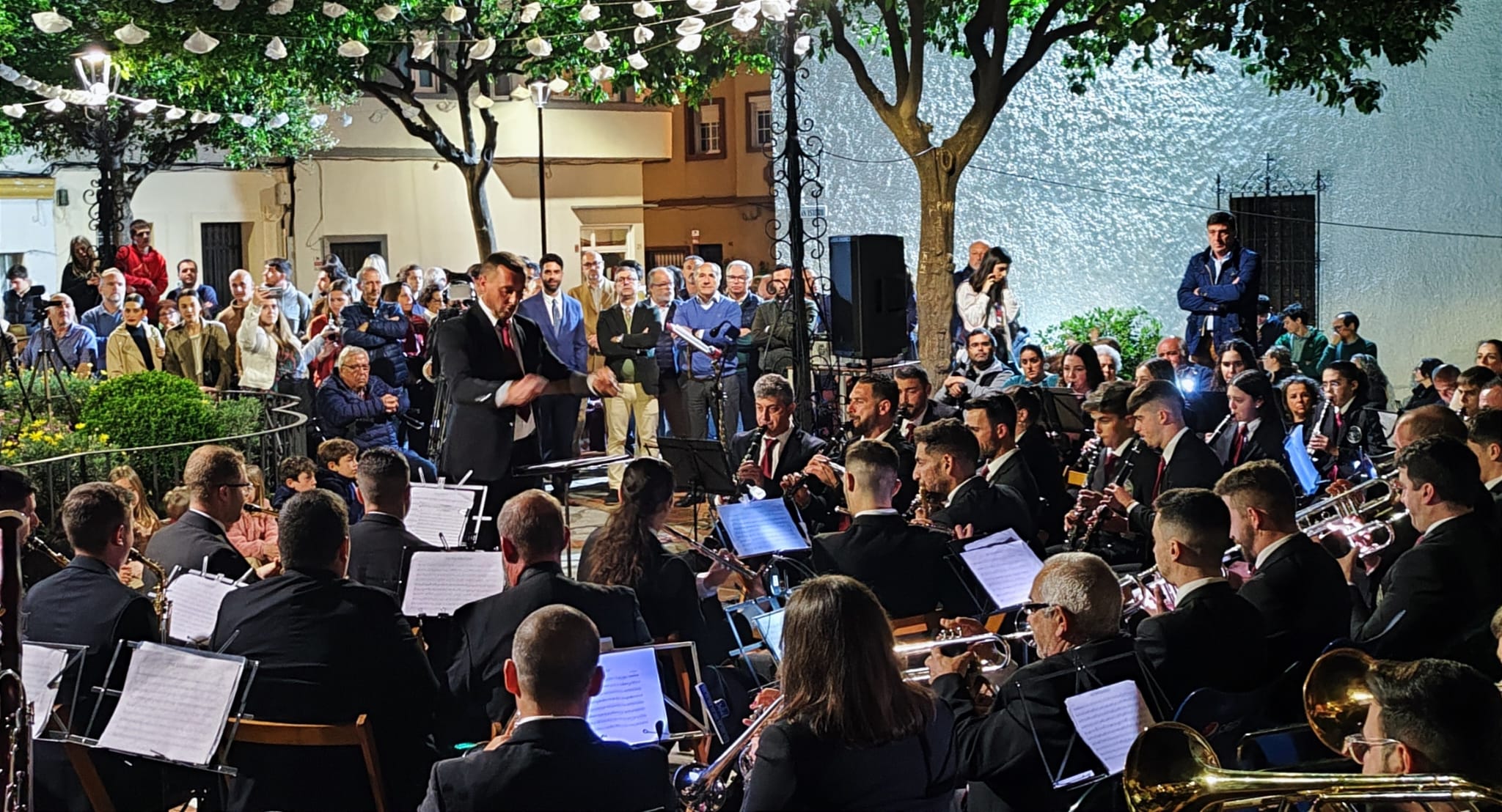 La Esperanza de San Isidro estrena nueva marcha por su 75 aniversario.