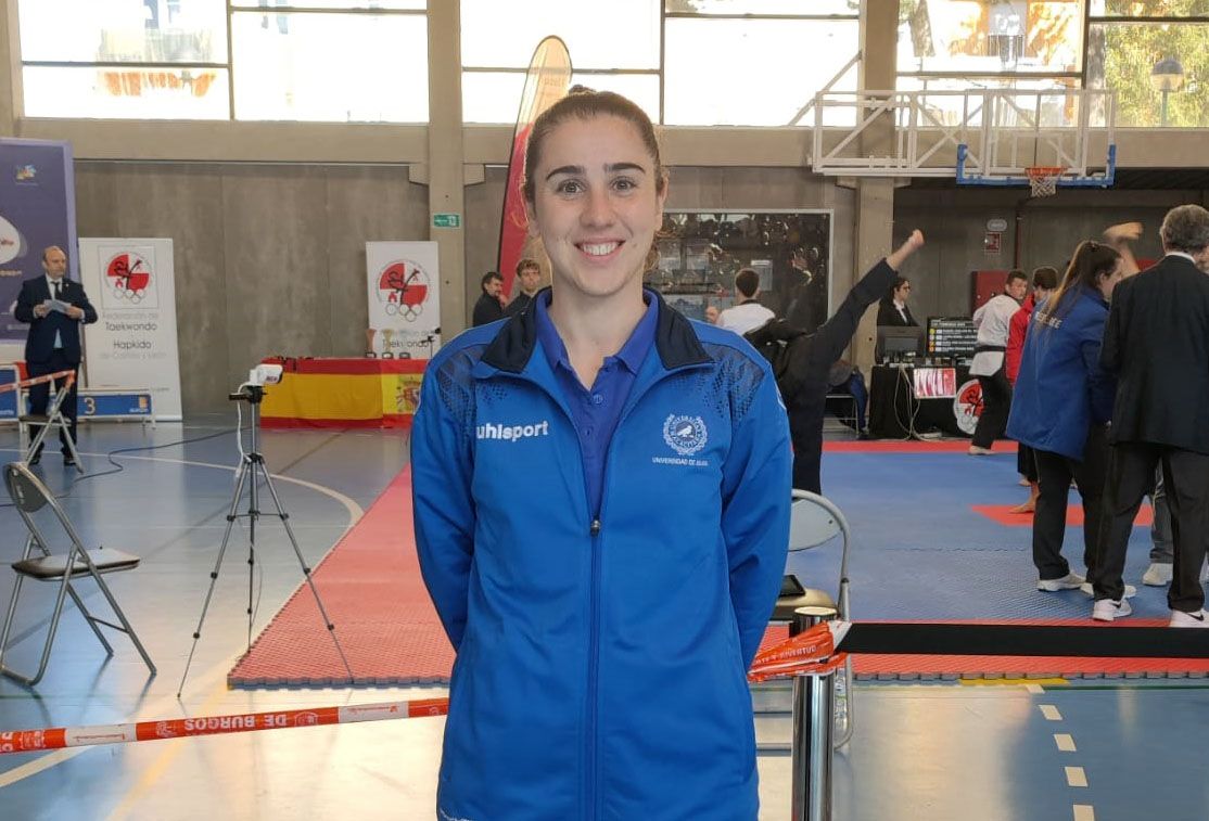 Lourdes Vázquez, del Lee Do Kwan, en el Nacional Universitario