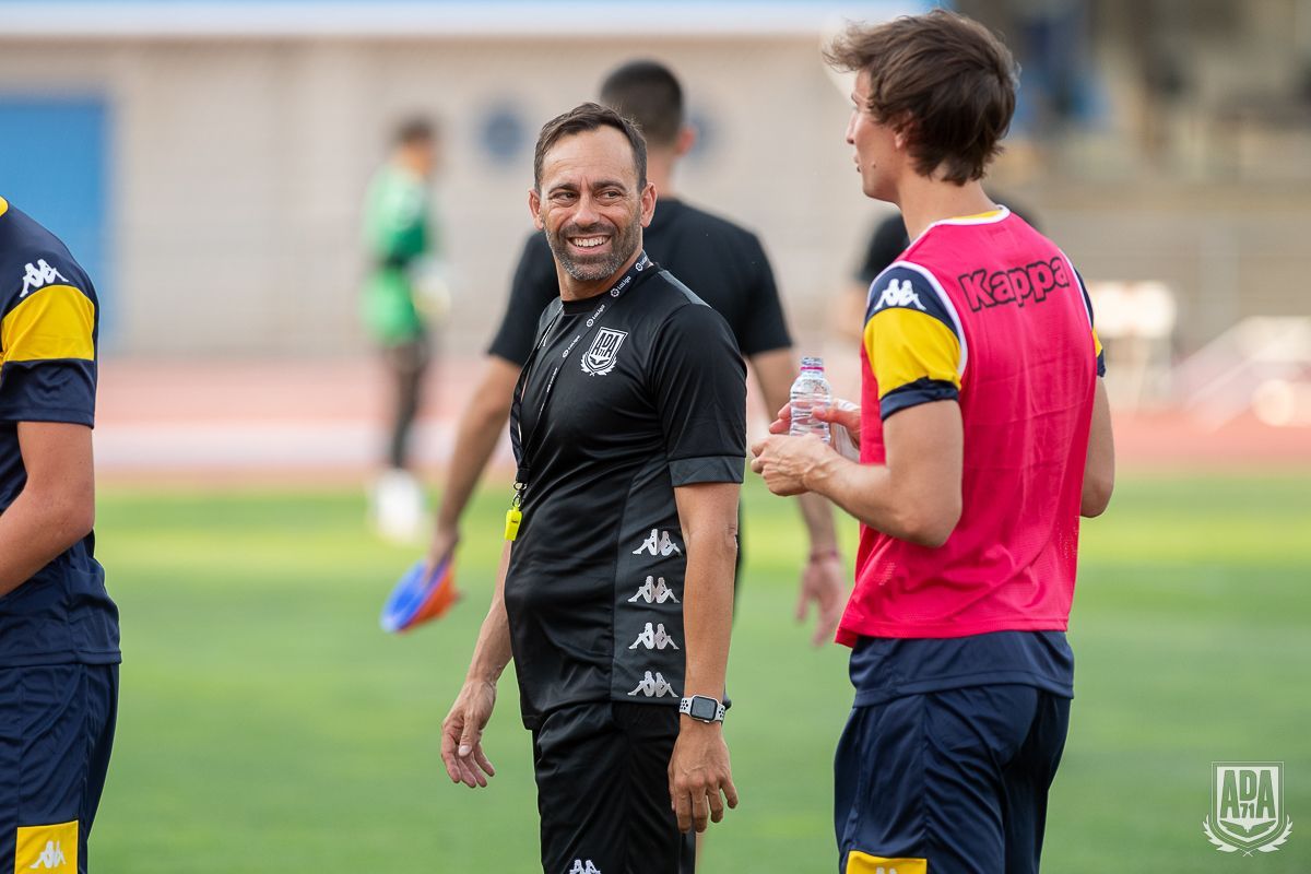 Fran Fernández, entrenador de la AD Alcorcón, rival del Algeciras CF