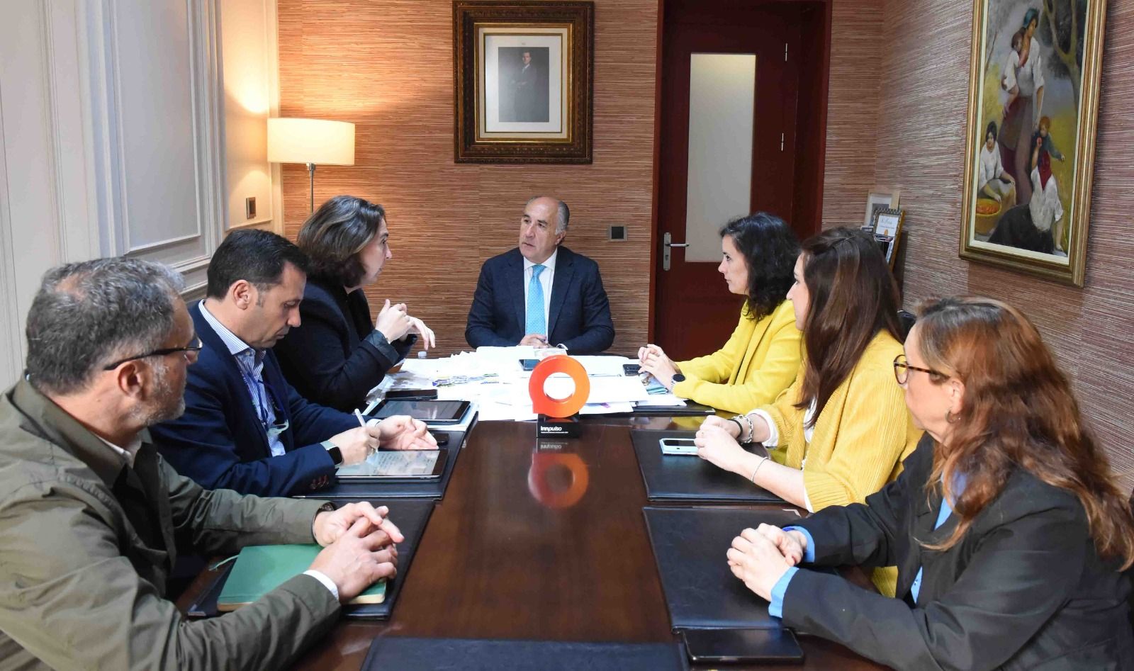 Junta y Ayuntamiento anuncian dos millones para la rehabilitación de espacios públicos en La Piñera. Junta y Ayuntamiento anuncian dos millones para la rehabilitación de espacios públicos en La Piñera.
