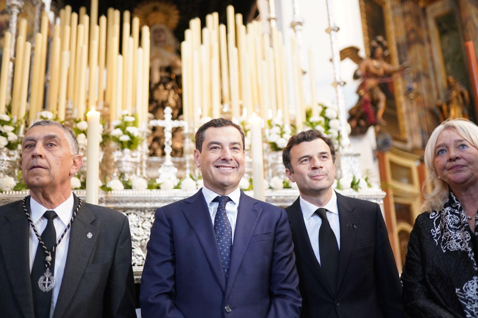 Moreno, con García y Colombo en su visita a Cádiz.