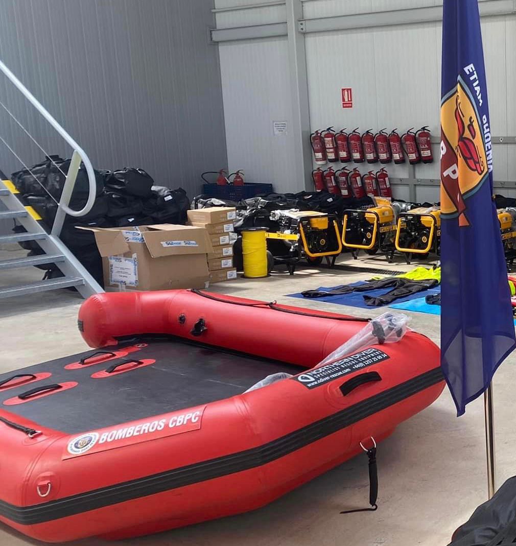 Imagen de una de las embarcaciones para el rescate en inundaciones.
