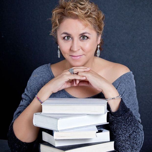 megan-maxwel-cnines-minguez-mg-0120_1_621x621