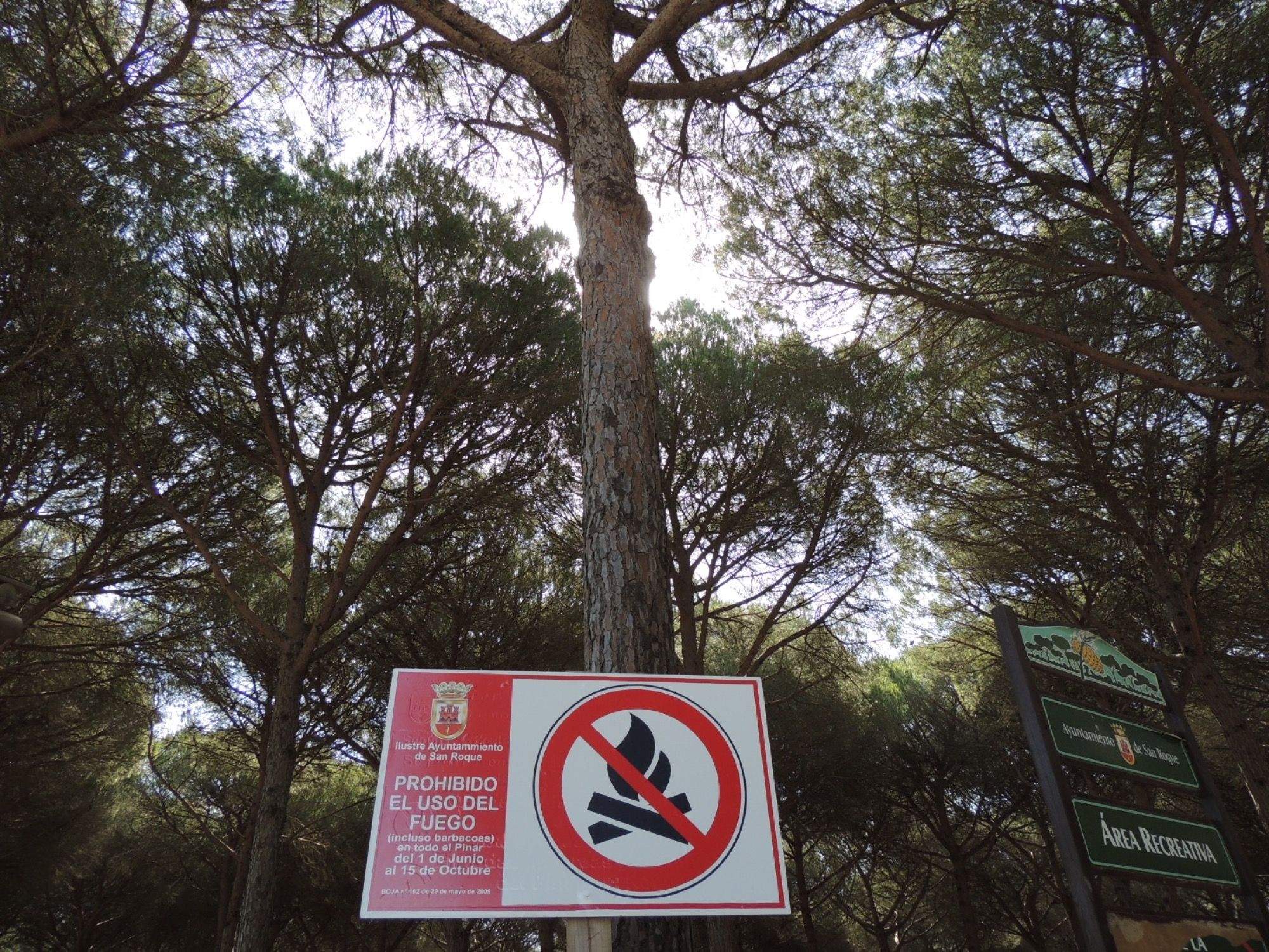 Prohibido encender fuego en el campo incluidas barbacoas hasta el próximo 25 de abril. 