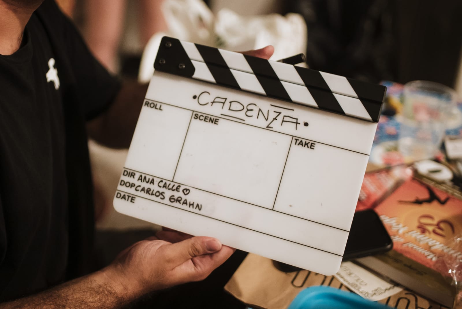 Claqueta de 'CADENZA'. Foto de @Majotoruno.
