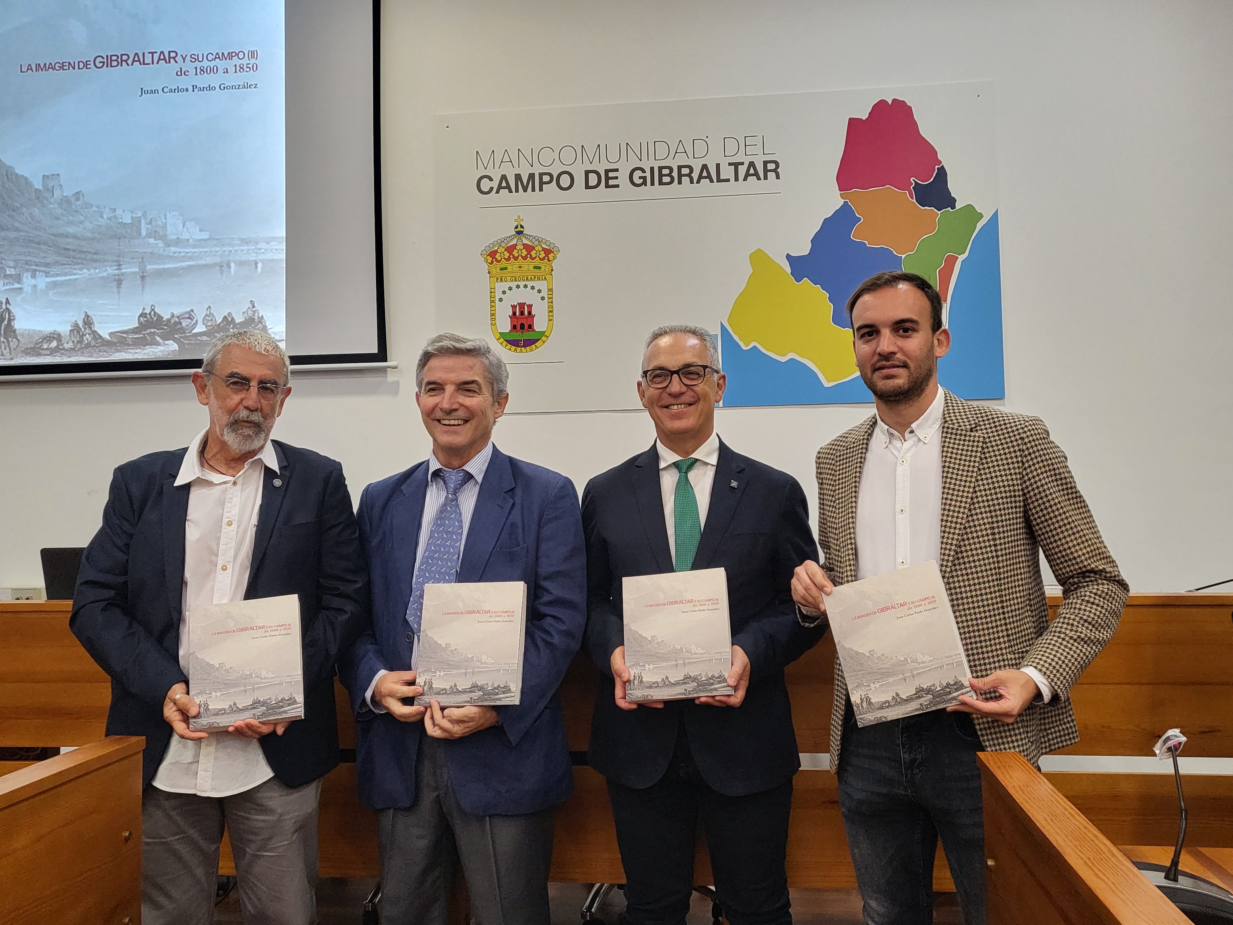 Juan Carlos Pardo presenta su libro 'La imagen de Gibraltar y su Campo. De 1800 a 1850'.