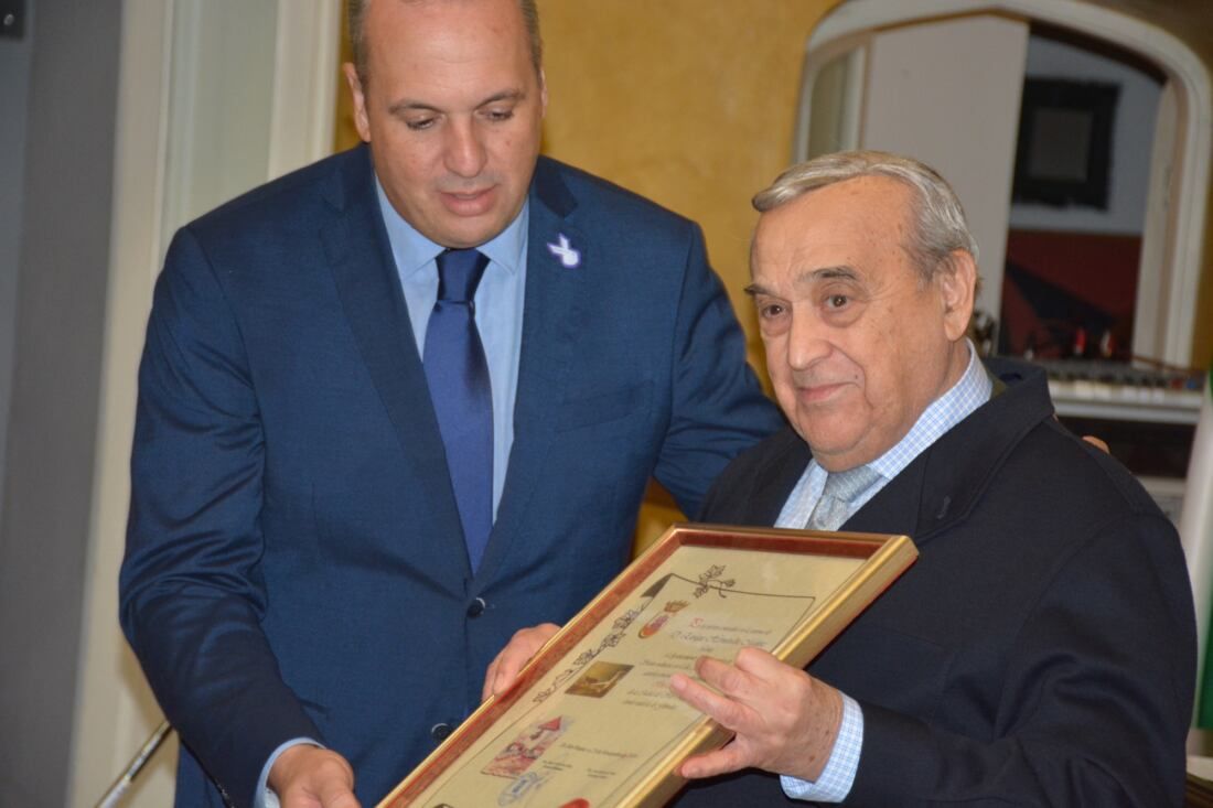 Luike hijo adoptivo1