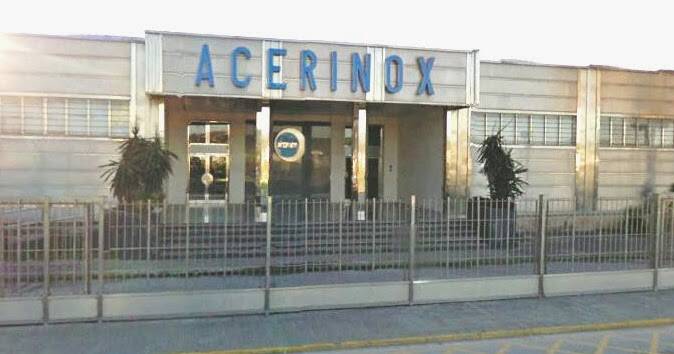 Puerta de Acerinox. 