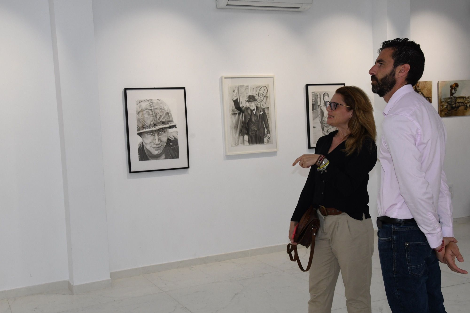 La barreña Aureli Corbacho expone 20 cuadros en el Espacio Joven de San Roque