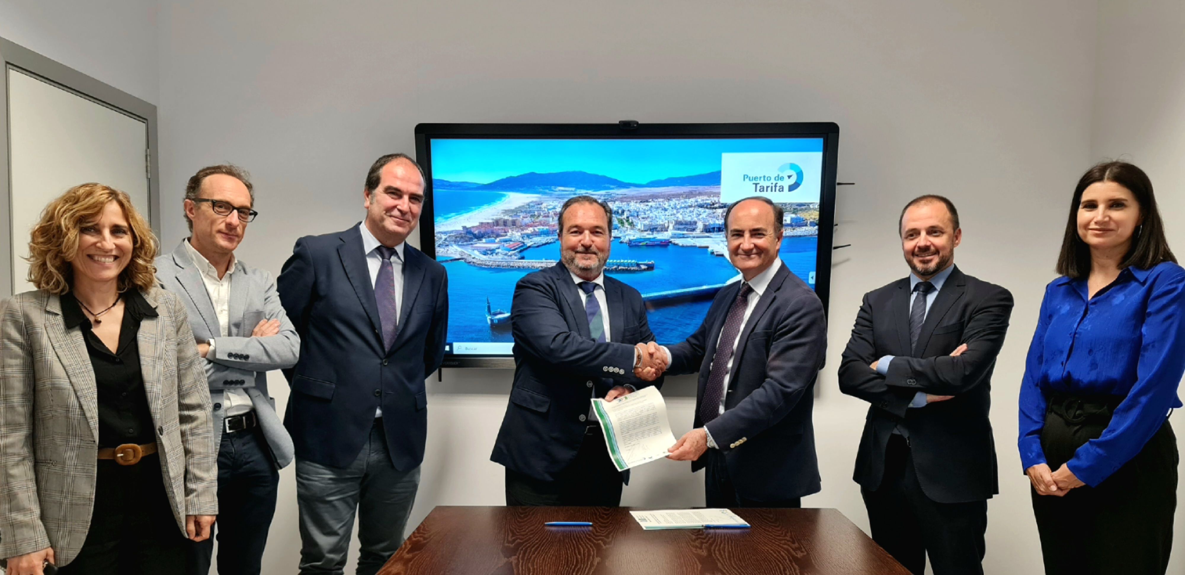  Prácticos en la firma de la adhesión a la Estrategia Verde APBA.