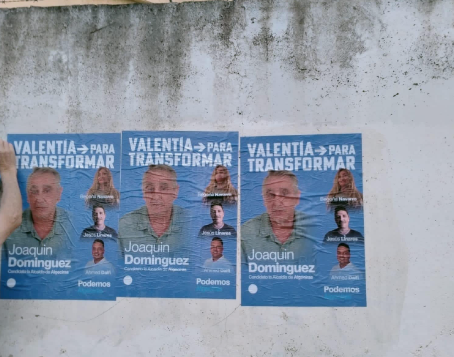 Carteles electorales de Podemos en Algeciras.