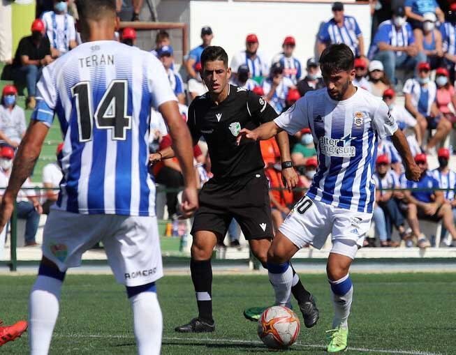 José Antonio Palomares, en un encuentro con el Recreativo de Huelva