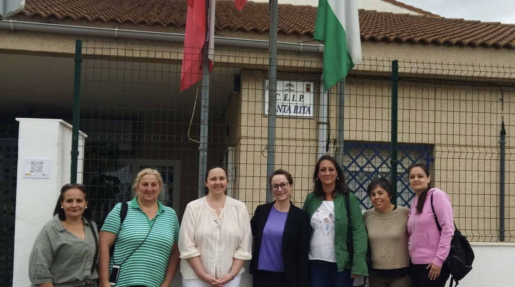 Familias del colegio Santa Rita realizan rutas naturales con la colaboración de Fundación Cepsa