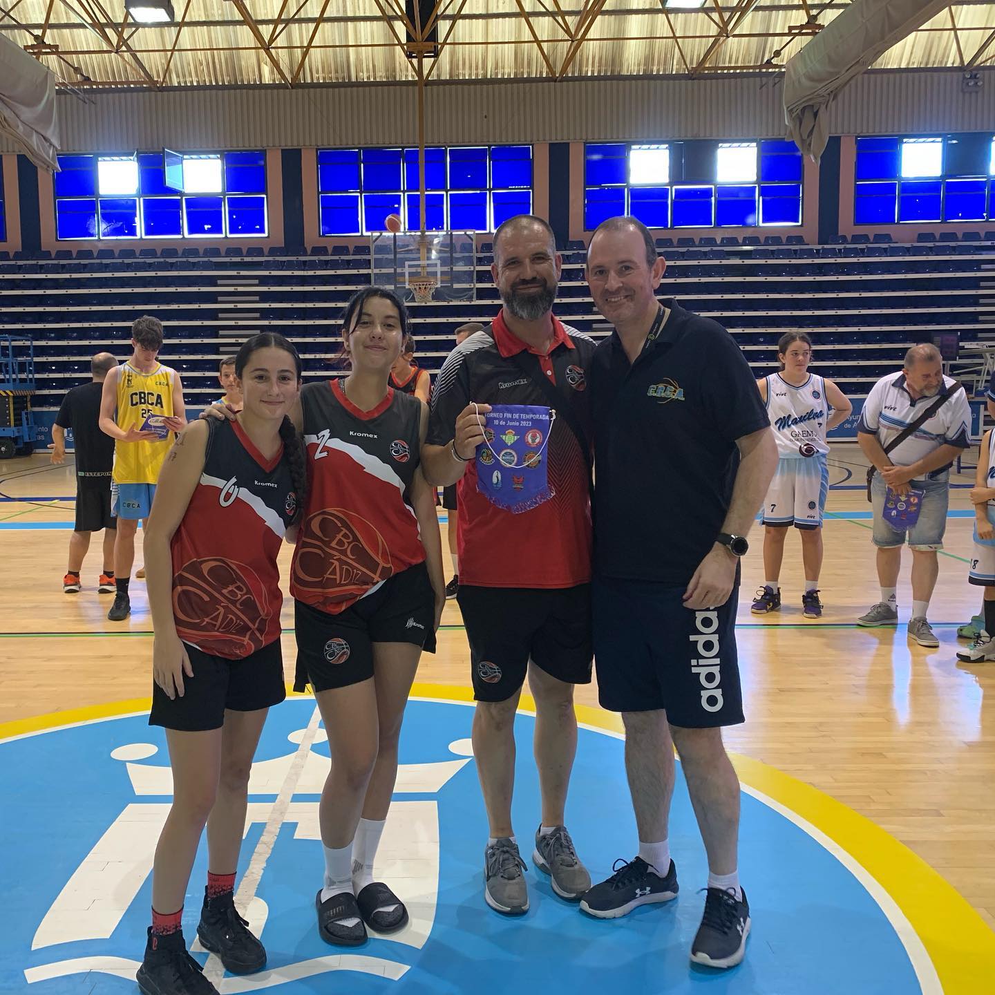 Éxito de participación y compañerismo en el torneo de fin de curso del CB Ciudad de Algeciras 