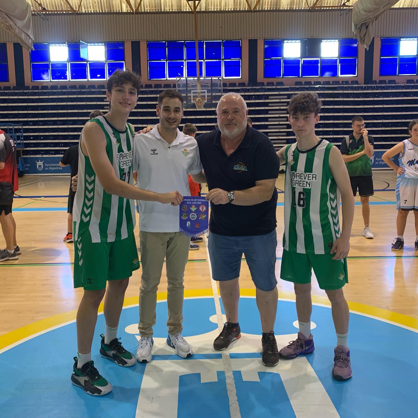 Éxito de participación y compañerismo en el torneo de fin de curso del CB Ciudad de Algeciras 