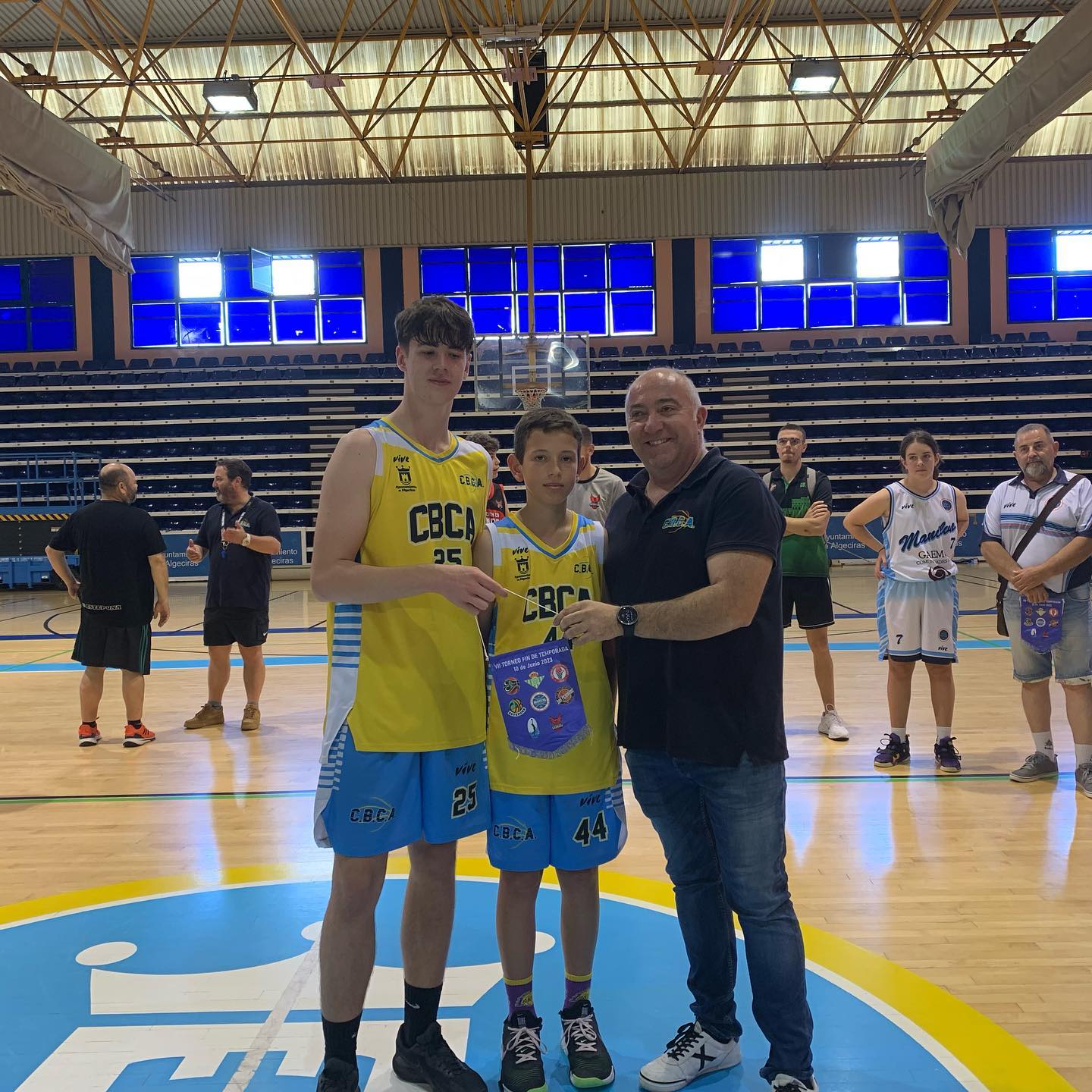 Éxito de participación y compañerismo en el torneo de fin de curso del CB Ciudad de Algeciras 