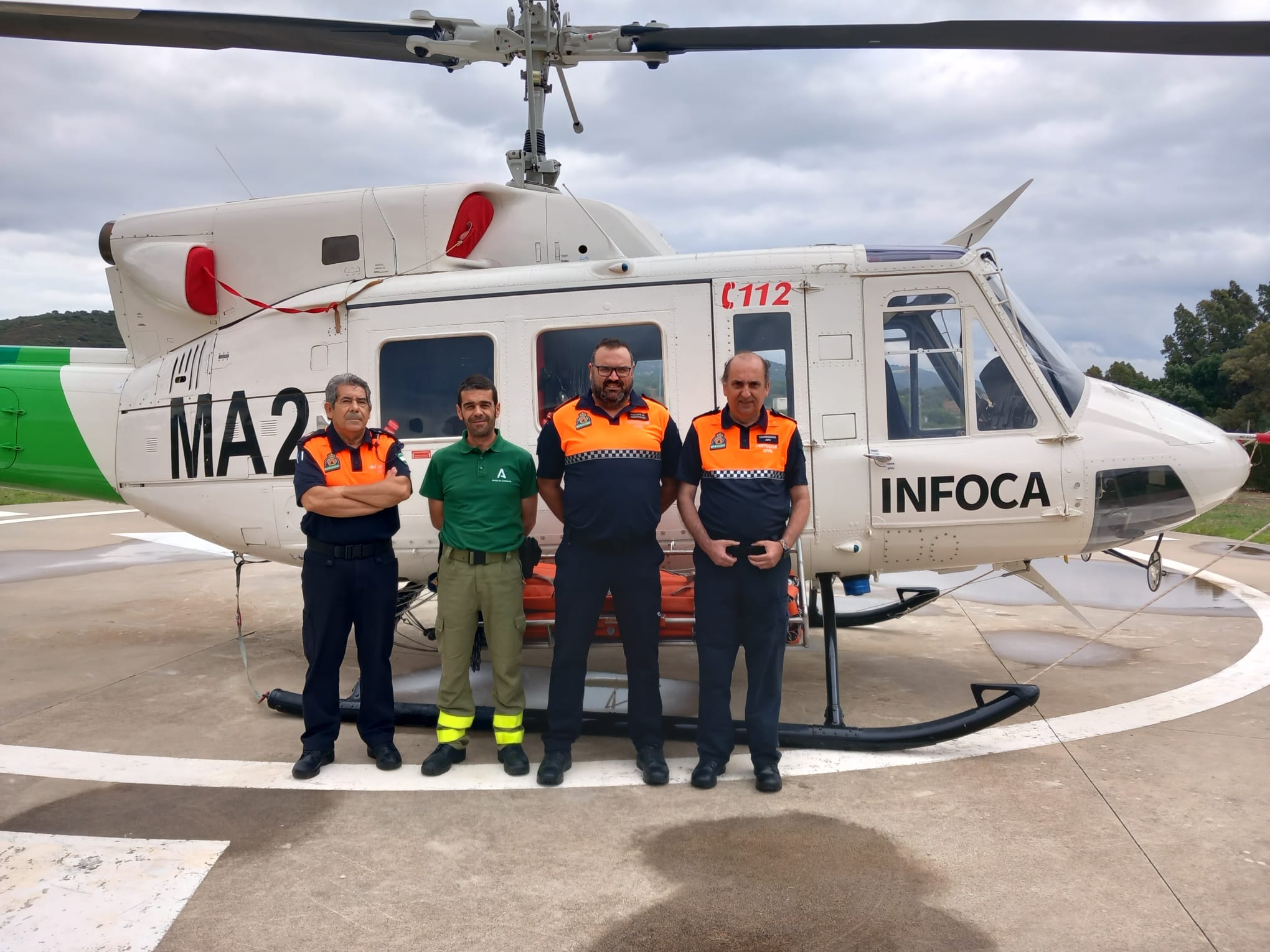 Voluntarios de Protección Civil de Los Barrios se forman en defensa forestal para el Plan Romero