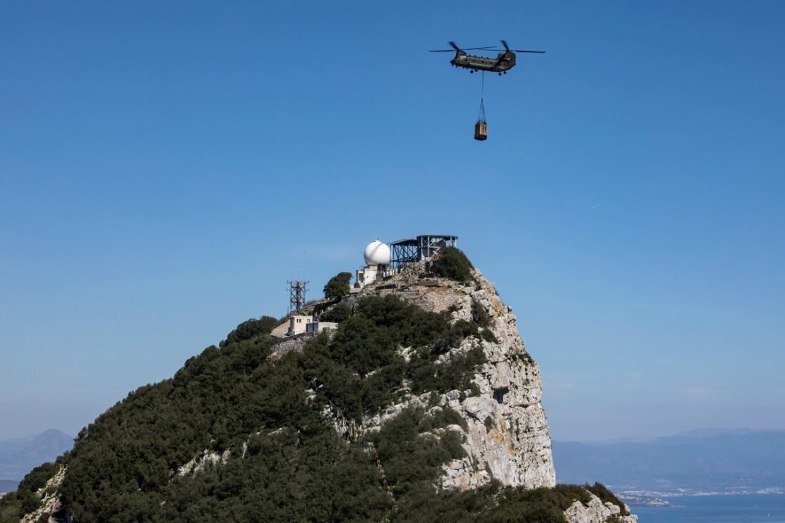 RAF CHINOOK OP MARSHALL