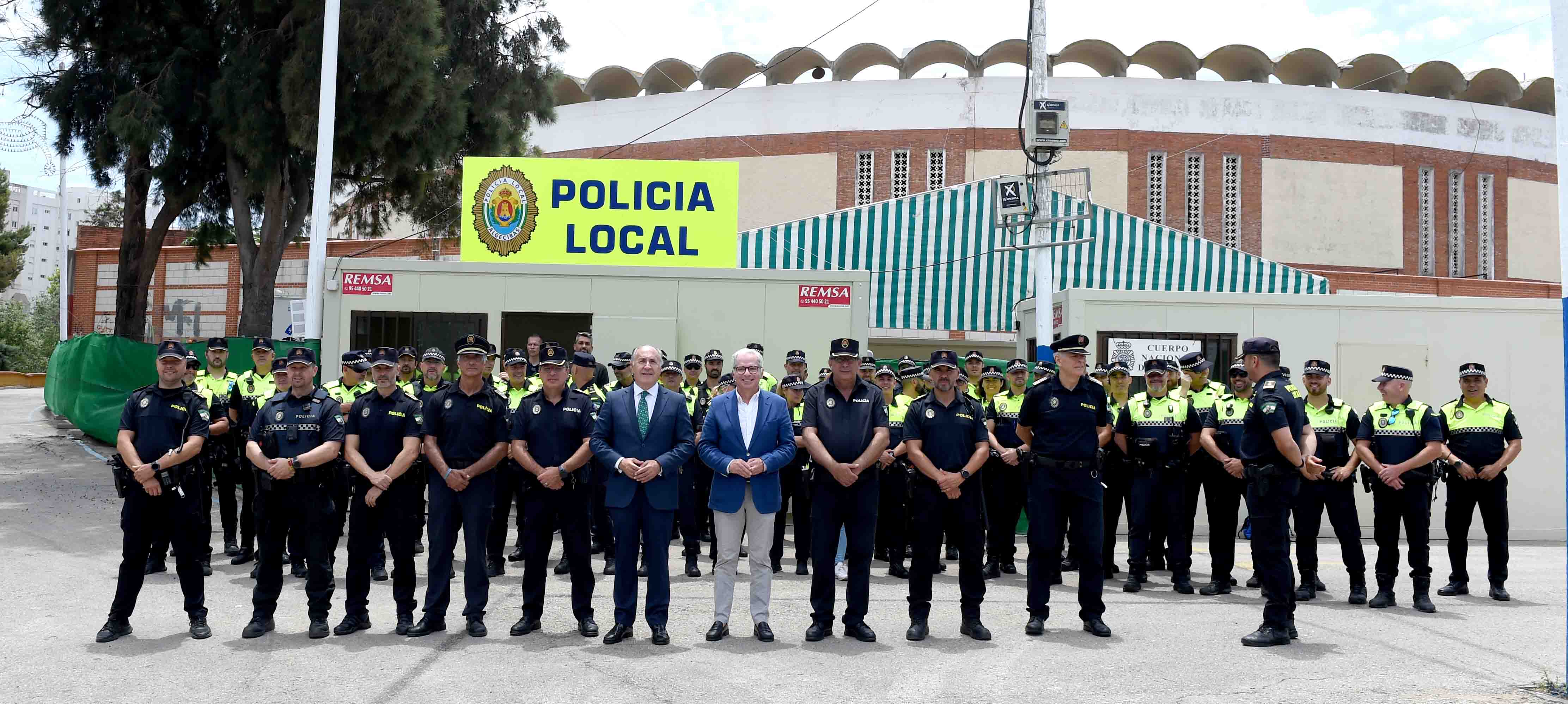 Imagen de archivo de la Policía Local en la Feria Real de Algeciras 2023. La Policía Local desplegará más de 160 agentes cada día de celebración de la Feria Real
