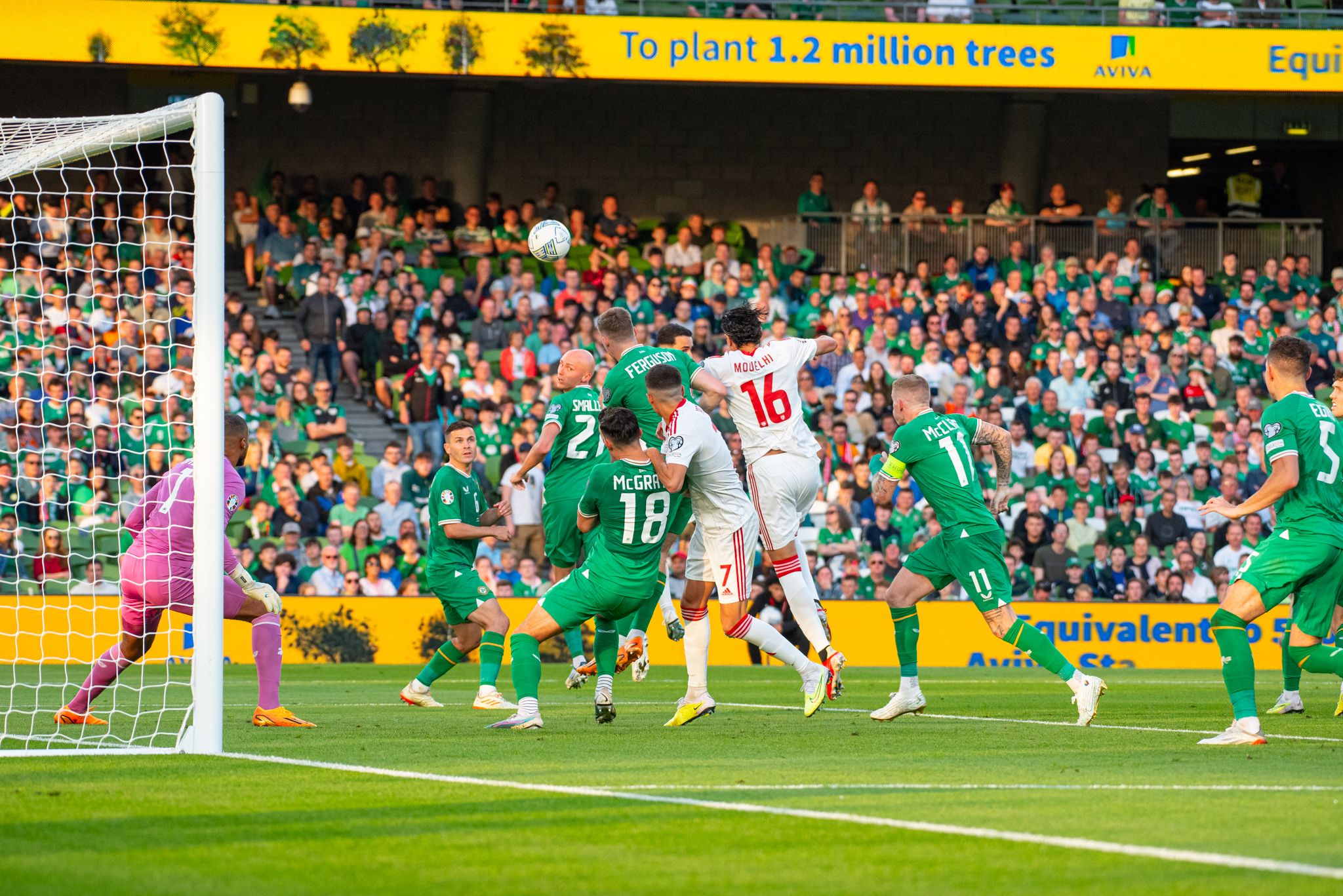 Gibraltar se abona a perder por 3-0 en su intento de llegar a la Eurocopa de Alemania