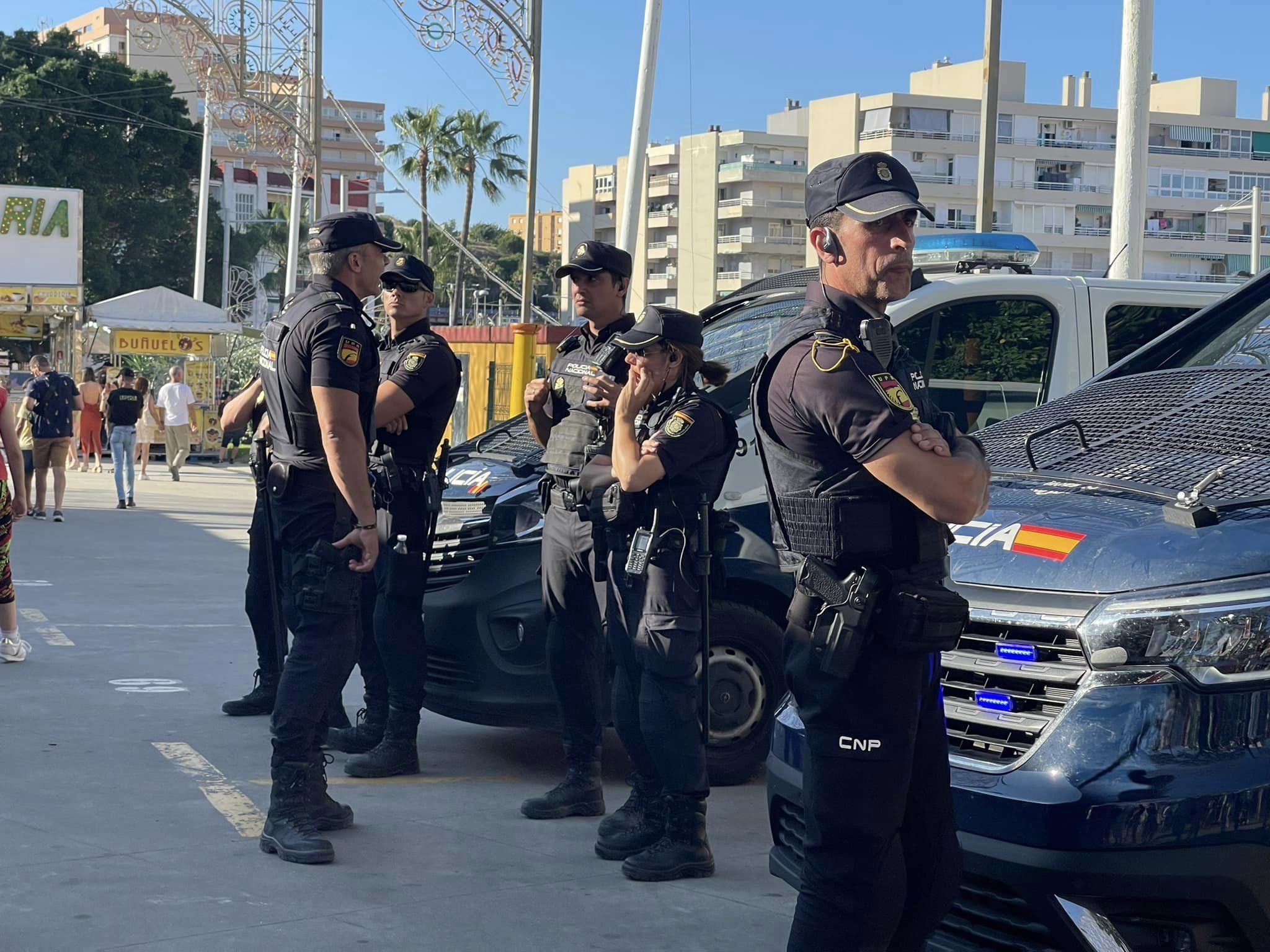  Agentes de la Policía Nacional en la Feria de Algeciras. 8Directo.