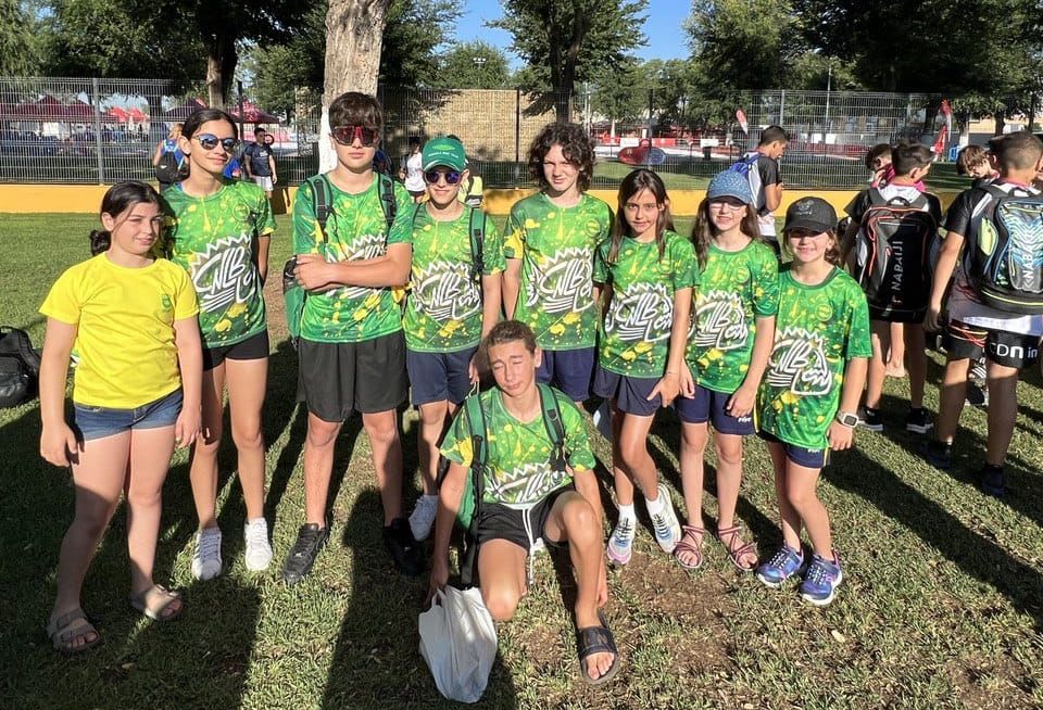 Clara Escobar, del CN Los Barrios, roza la medalla el primer día del Andaluz Alevín