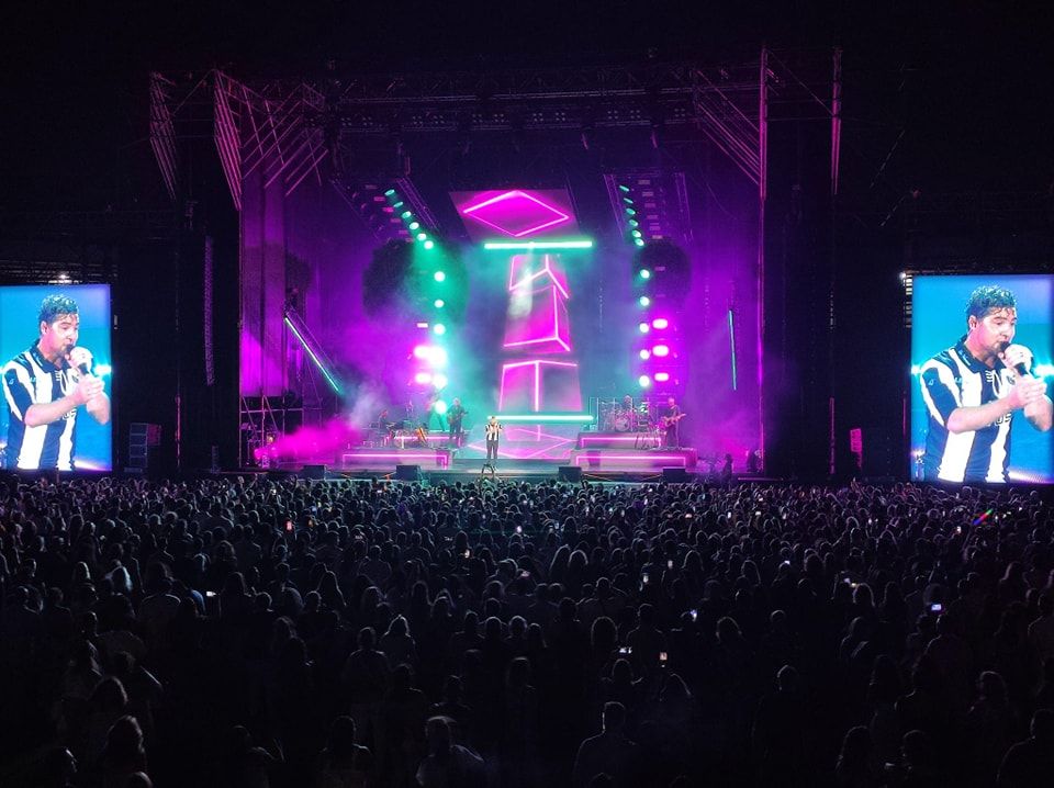 Bisbal, en un momento del concierto. Foto: S. D/8Directo