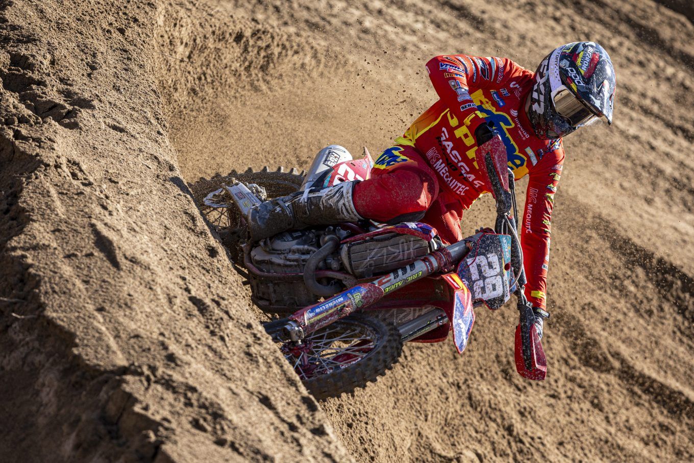 El joven piloto sanroqueño de motocross, Francisco García Ocaña