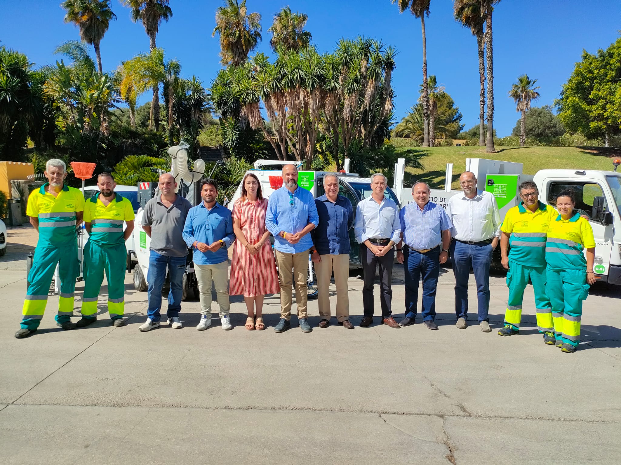Los Barrios incorpora al servicio de limpieza nuevos vehículos y maquinaria.