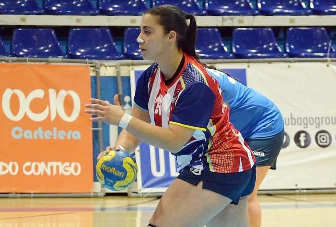 lara lozano