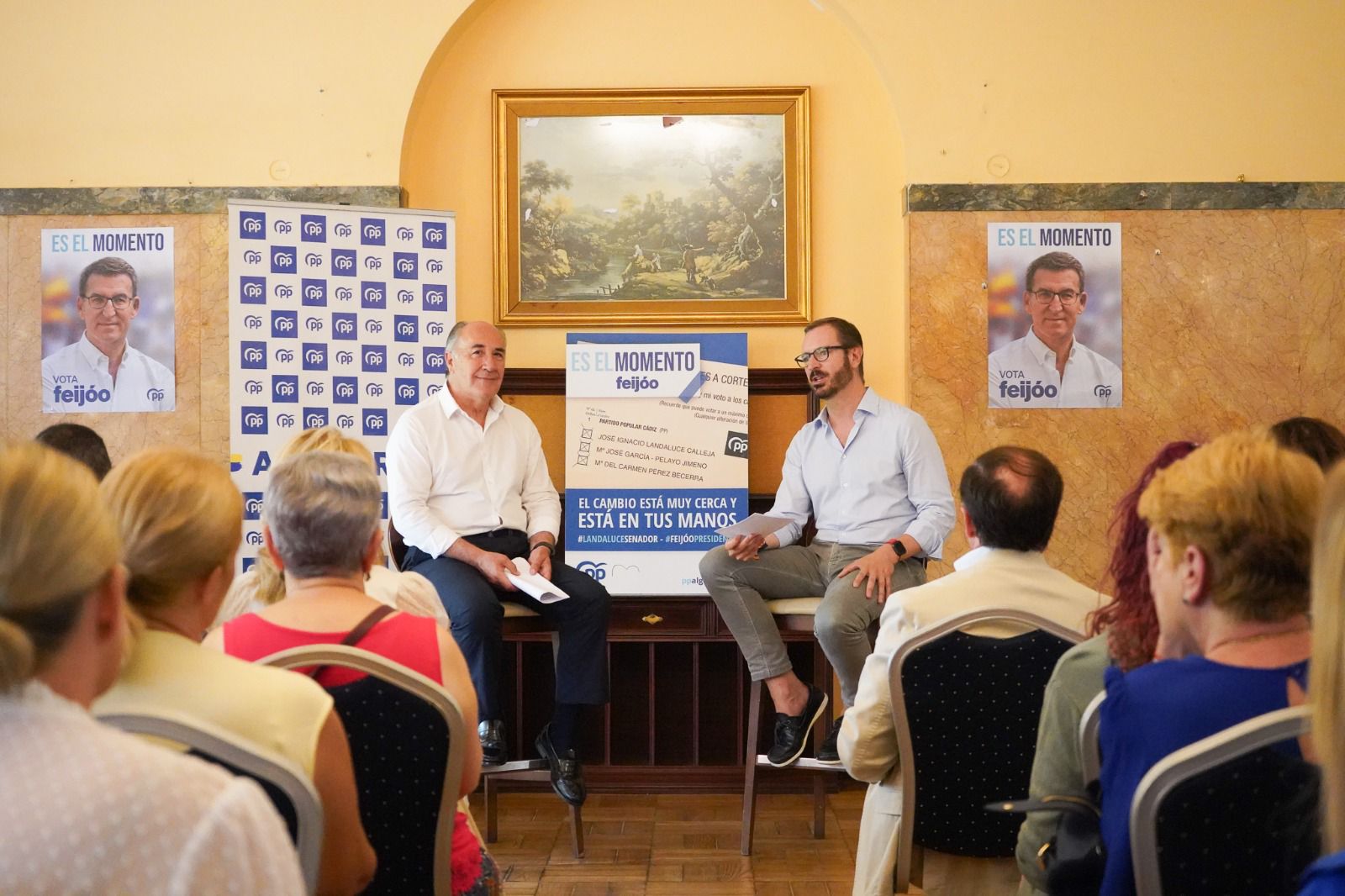 Maroto y Landaluce, en un encuentro con colectivos sociales.