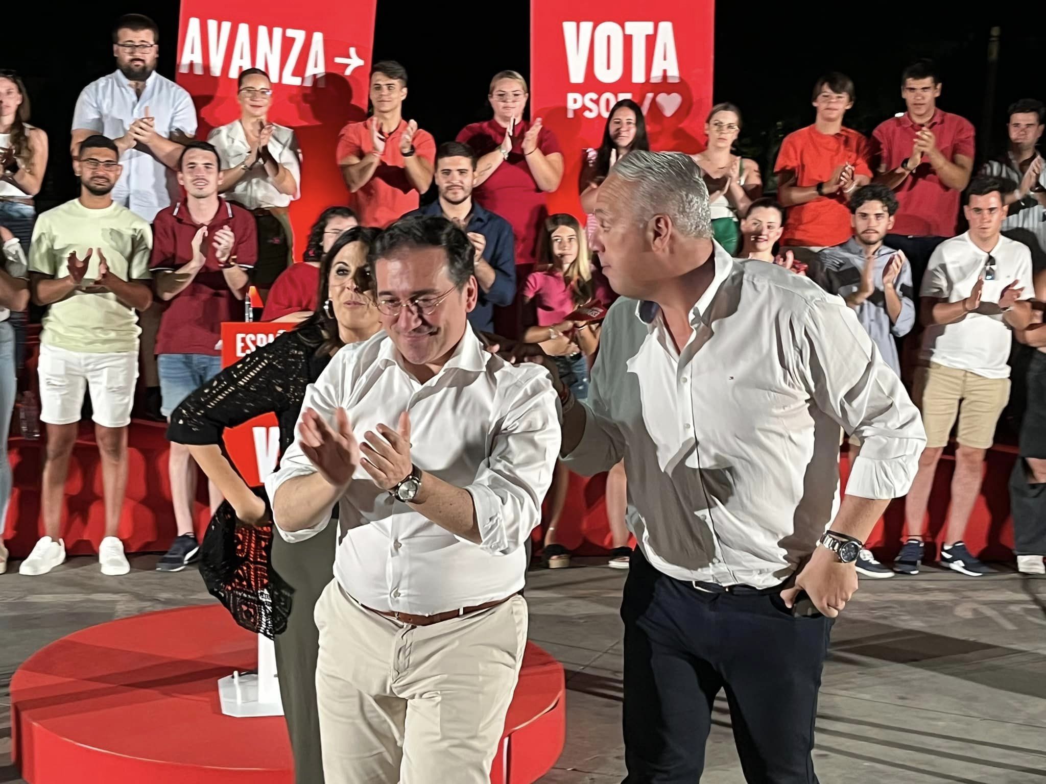 José Manuel Albares, ministro de Exteriores: "El único partido que garantiza la zona de prosperidad compartida es el PSOE"