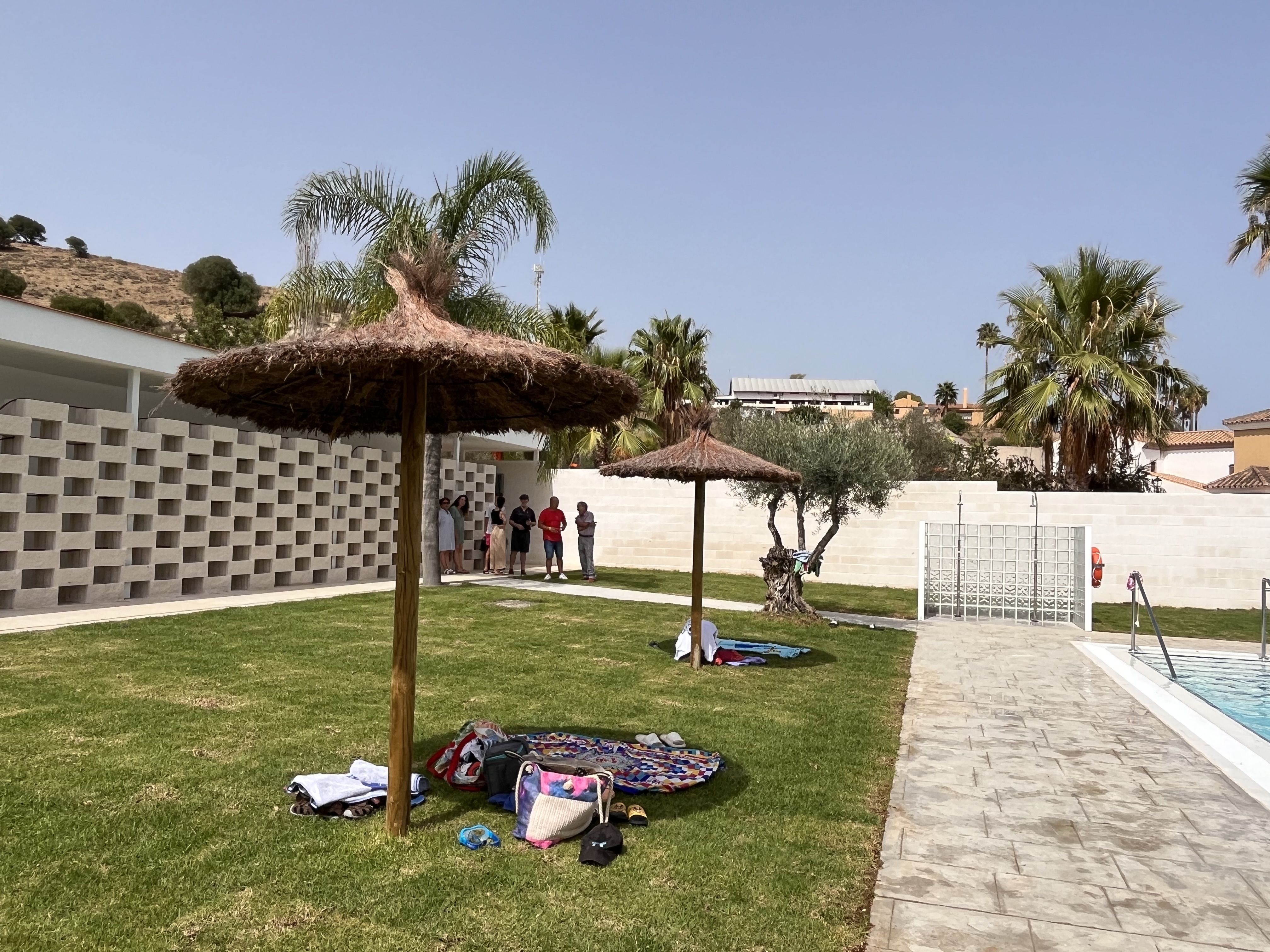 El primer día de la piscina de Tesorillo, en imágenes 