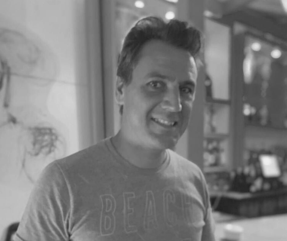 Víctor Sáez.