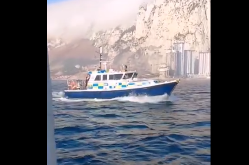 La Junta exige a Gibraltar el cese "inmediato" del "hostigamiento" a los pescadores de La Línea