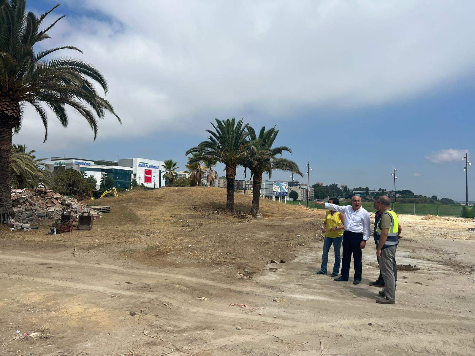 Landaluce destaca el avance de las obras de reurbanización y del entorno del Llano Amarillo.